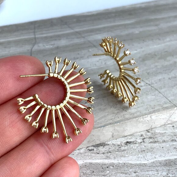 New ~ Anthropologie Gold Sunburst Crystal Tip Hoop Earrings - Picture 3 of 7
